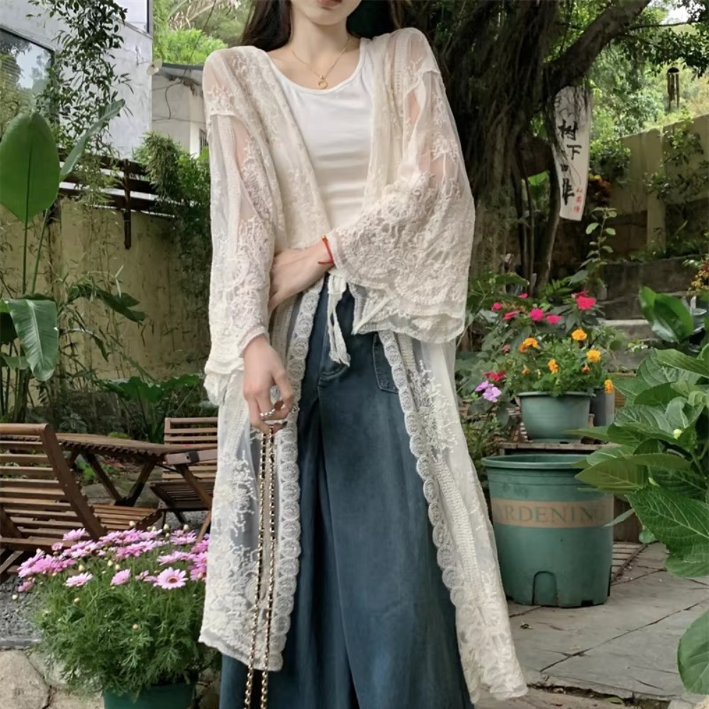 Blusa Ligera con Cordones y Bo - Kimono Sheer Floral reseña y precio
